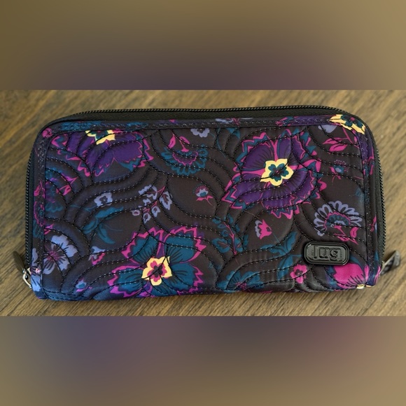 Lug Splits XL Wallet. Boho Floral Black. NWOT - Picture 3 of 10
